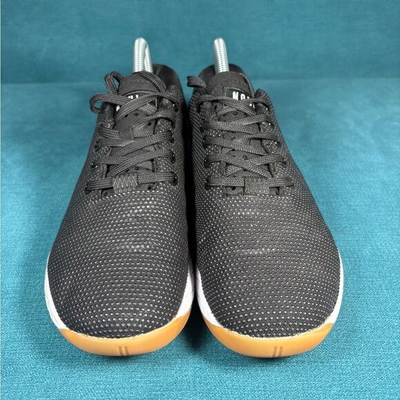 Nobull Outwork Black sneakers women size 7.5 - Picture 4 of 8